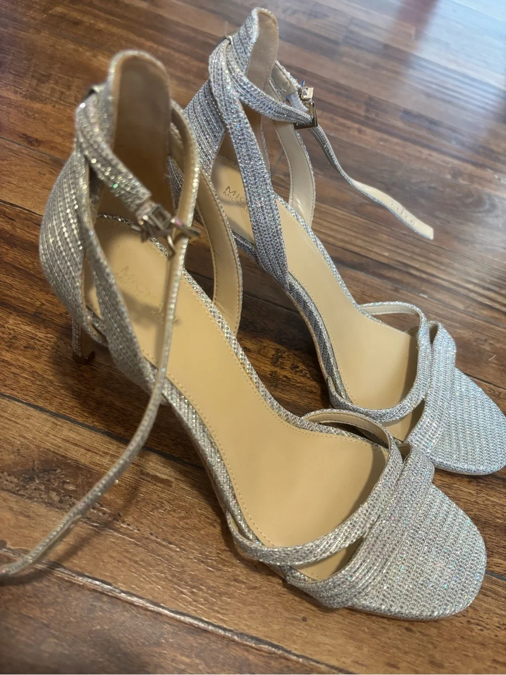 Michael Kors Sparkle Silver Strappy Sandals size 8.5